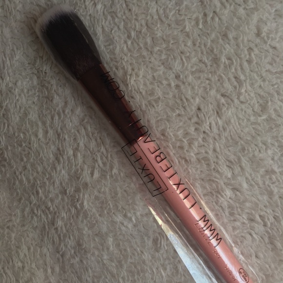 Luxie 514 Brush - Picture 3 of 4